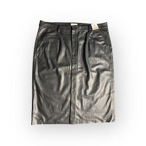 Levi’s Premium Faux Leather Button-Front Skirt Black Size 32 NWT